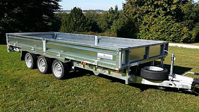 tri axle flatbed trailer